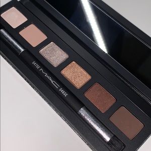 New MAC Cosmetics Snow Ball eyeshadow palette